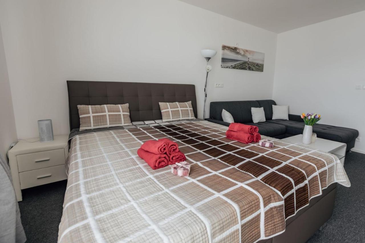 Apartman 15 Mymara Bešeňová Buitenkant foto