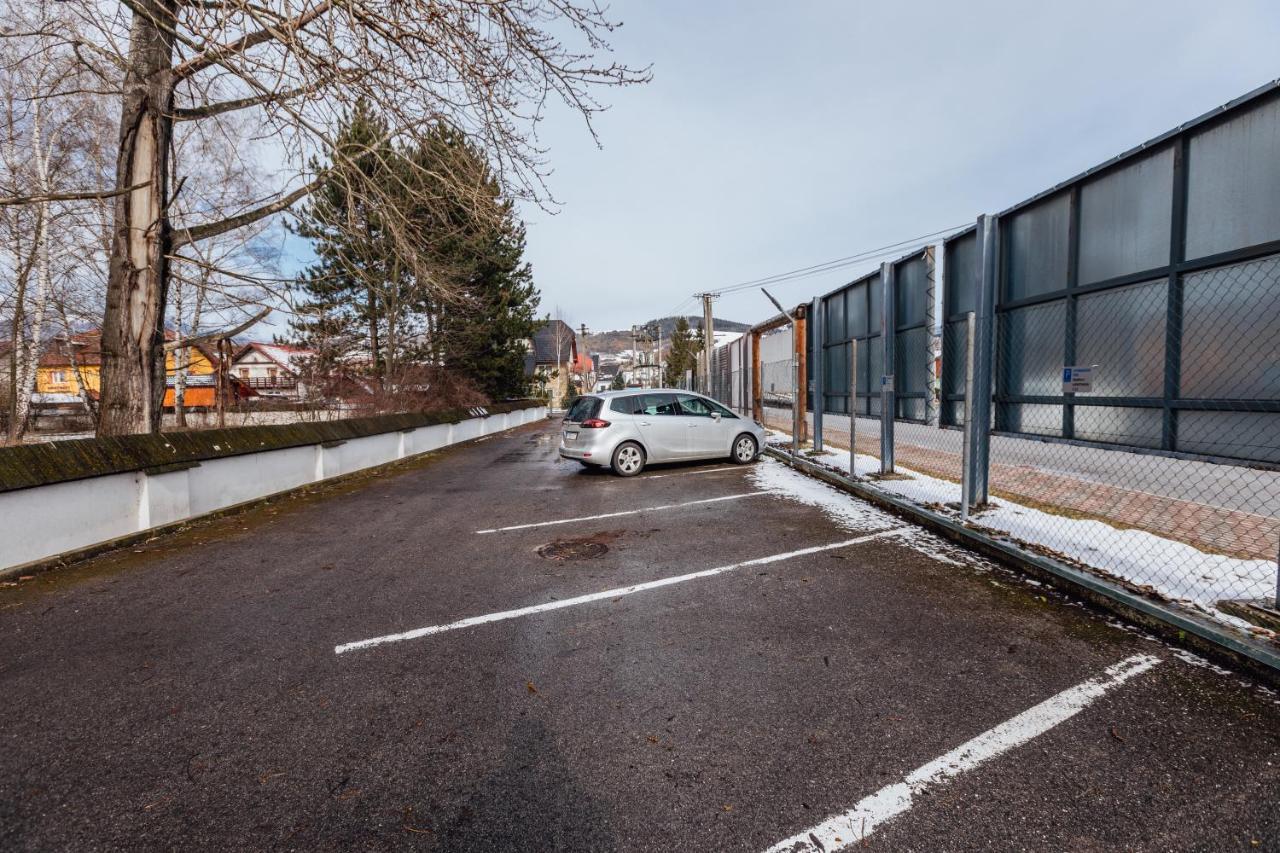 Apartman 15 Mymara Bešeňová Buitenkant foto